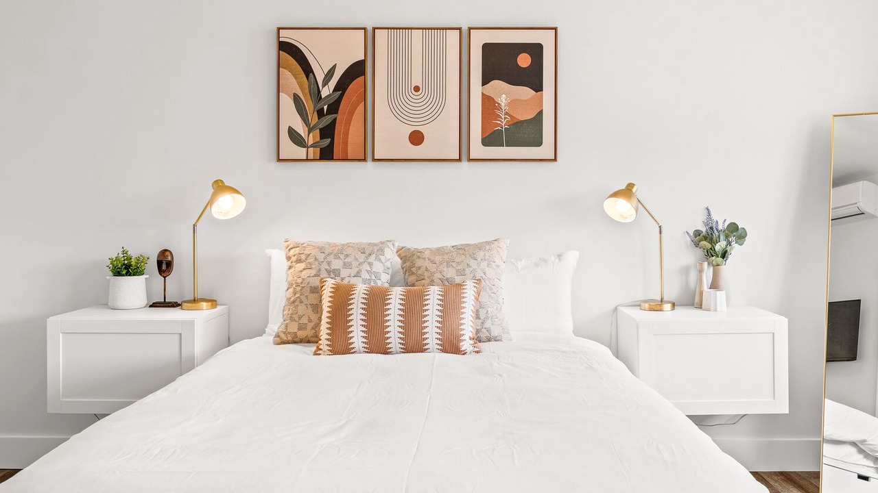 Photo of Bedroom in Downtown Charleston