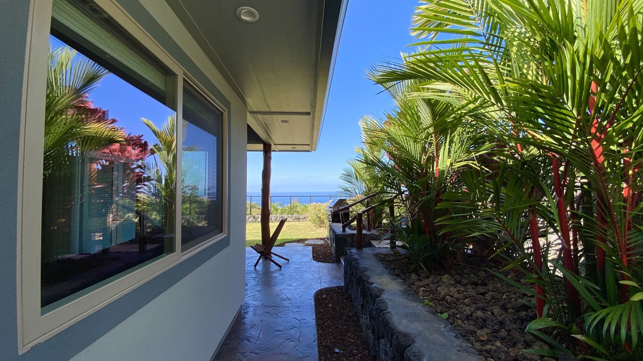 Photo of Patio Balcony in Honaunau-Napoopoo