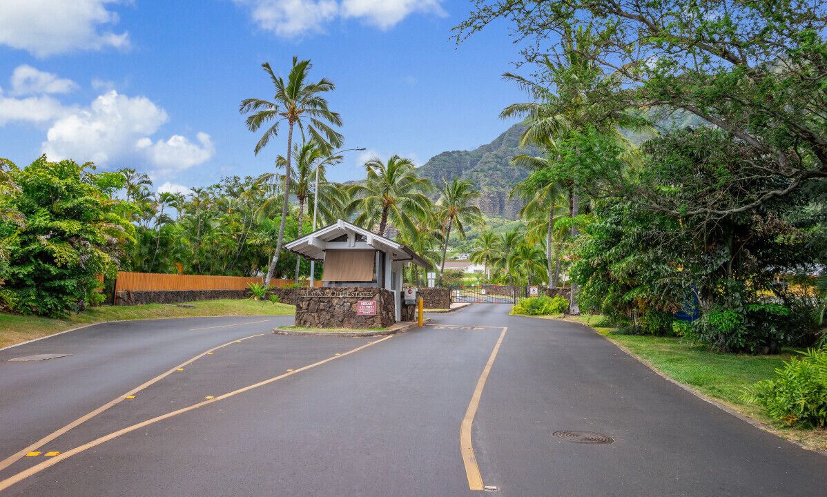 Photo of Others in Makaha Valley