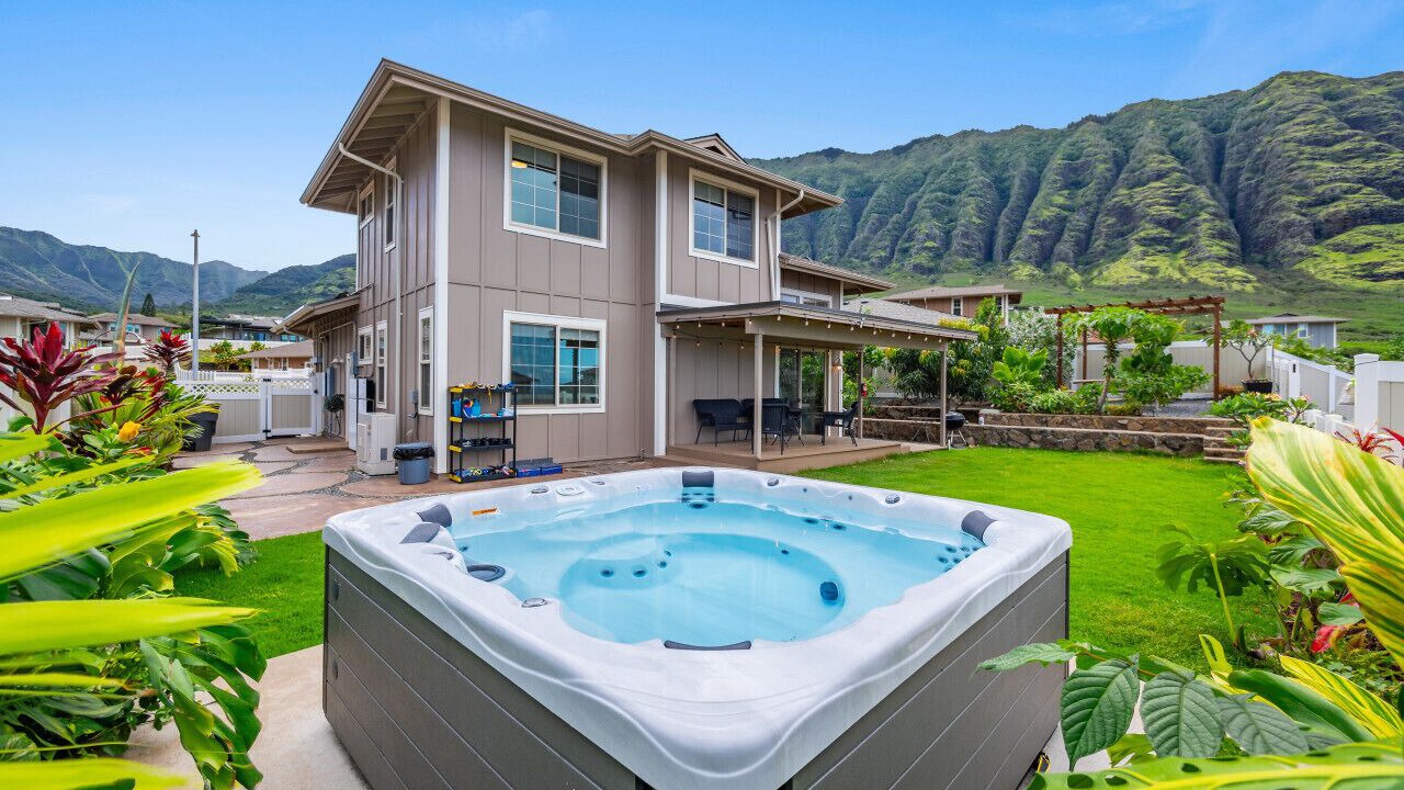 Photo of Others in Makaha Valley