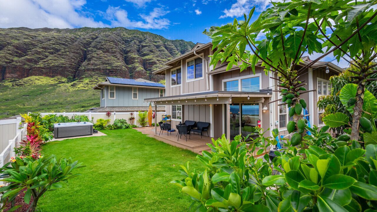 Photo of Patio Balcony in Makaha Valley