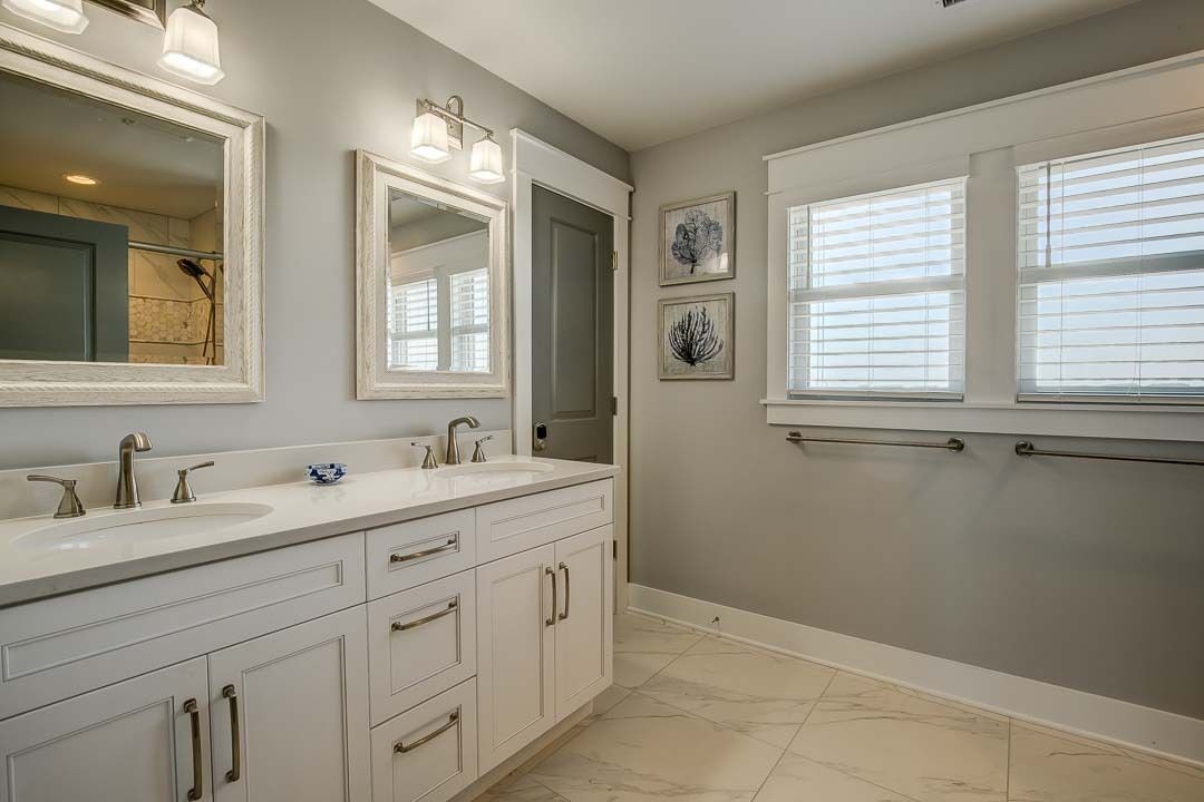 Photo of Bathroom in Ocean Sands