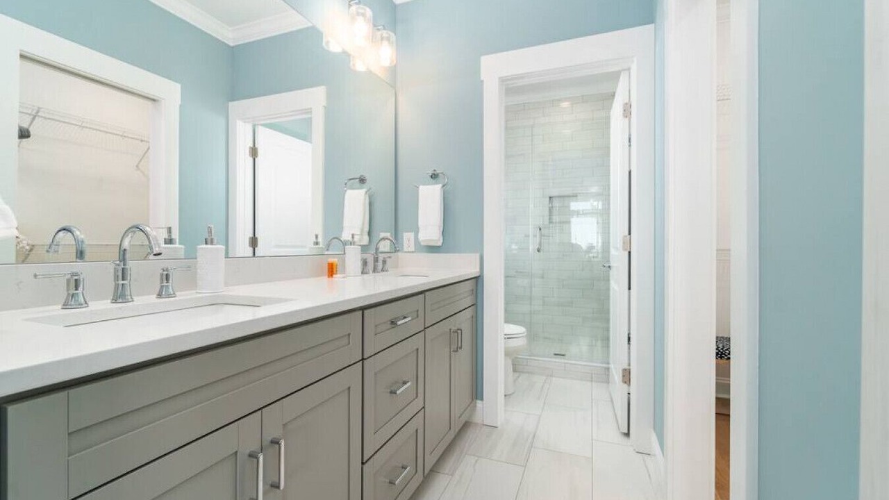 Photo of Bathroom in Atlantic Beach