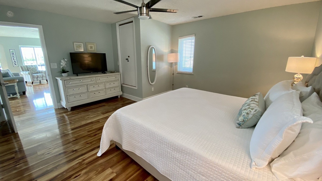Photo of Bedroom in Sneads Ferry