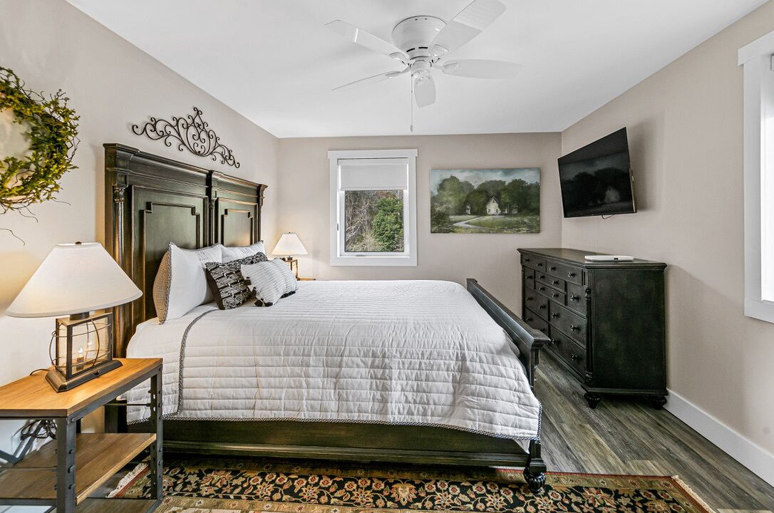 Photo of Bedroom in Mills River