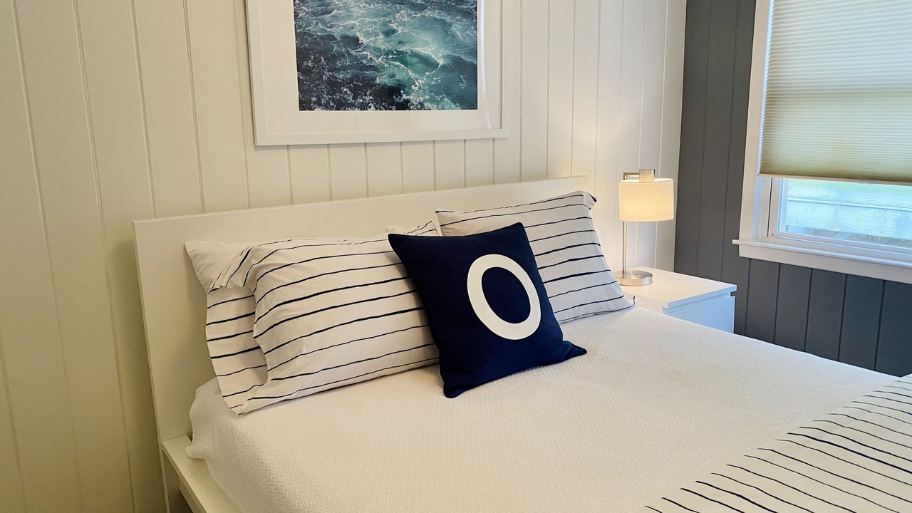 Photo of Bedroom in Oak Island