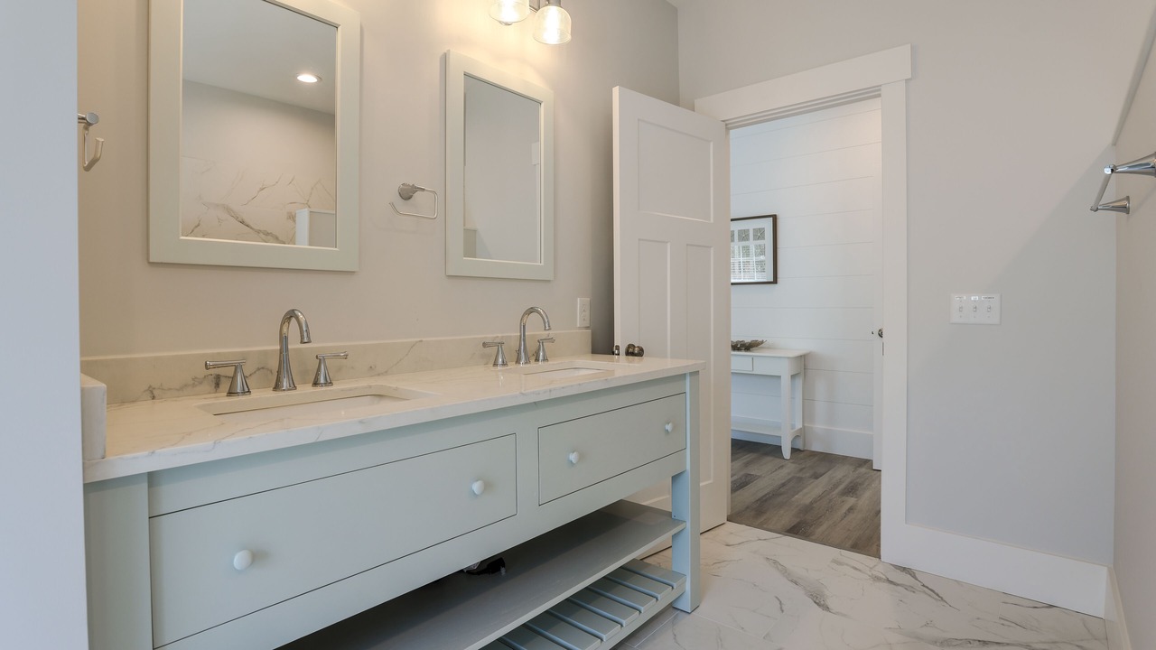 Photo of Bathroom in North Forest Beach