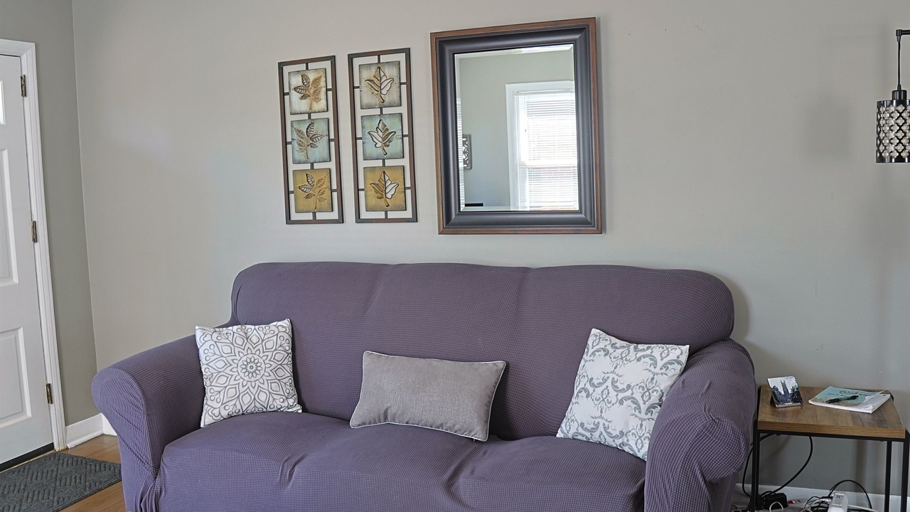 Photo of Livingroom in Forest Hills