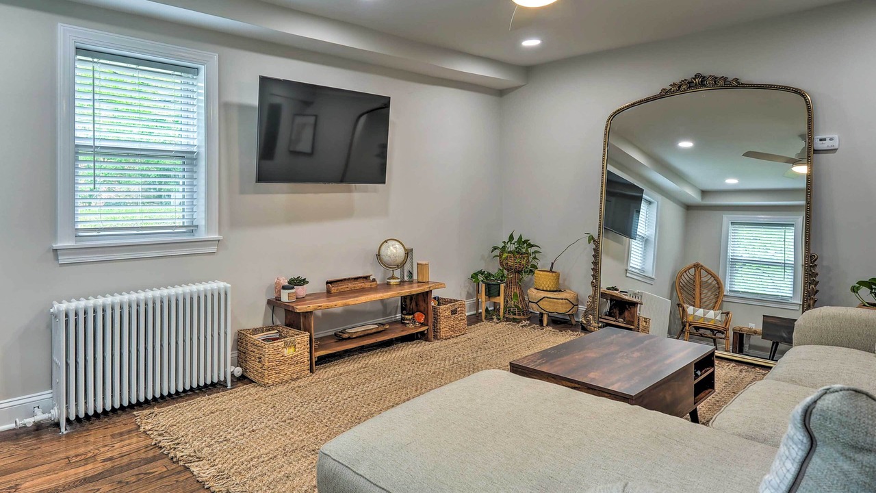 Photo of Bedroom in Takoma Park