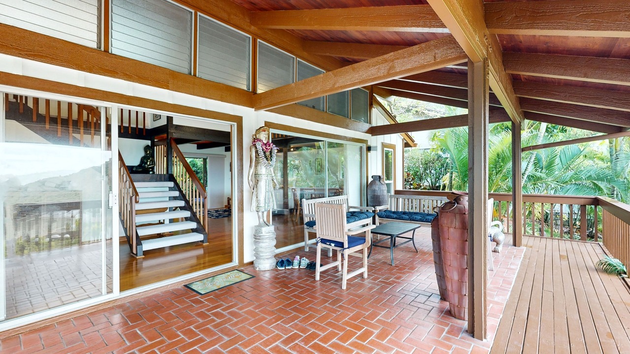 Photo of Patio Balcony in Hawaii Kai