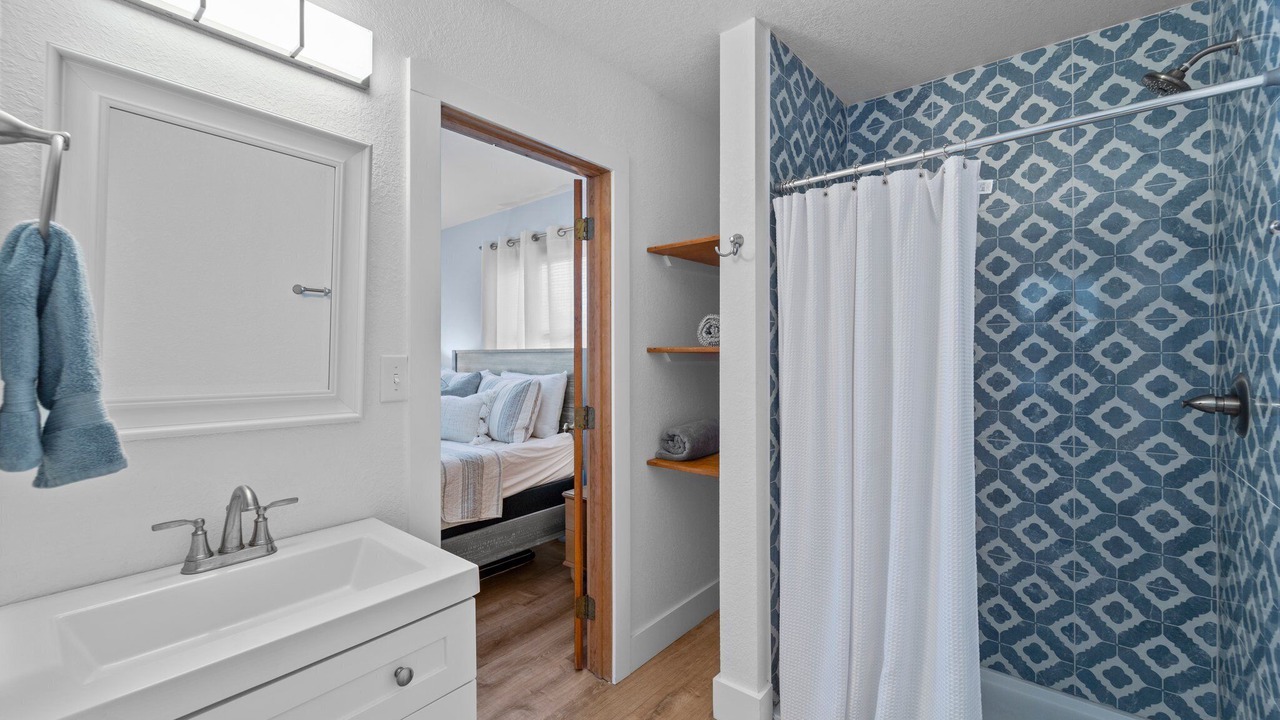 Photo of Bathroom in Colington