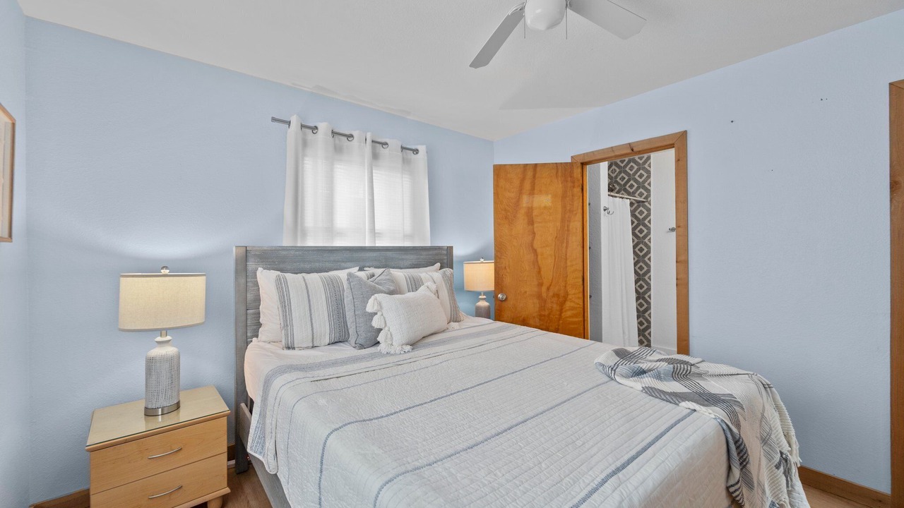 Photo of Bedroom in Colington