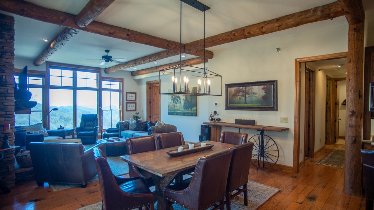 Photo of Livingroom in Burnsville