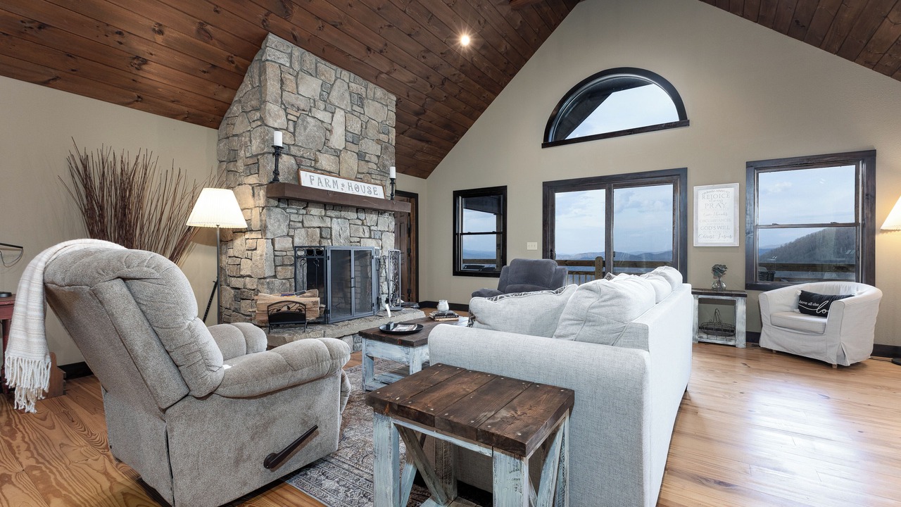 Photo of Livingroom in Brevard