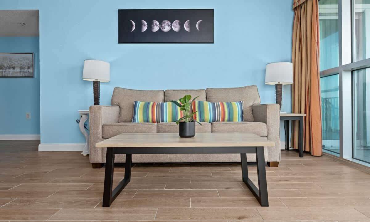 Photo of Livingroom in Downtown Myrtle Beach