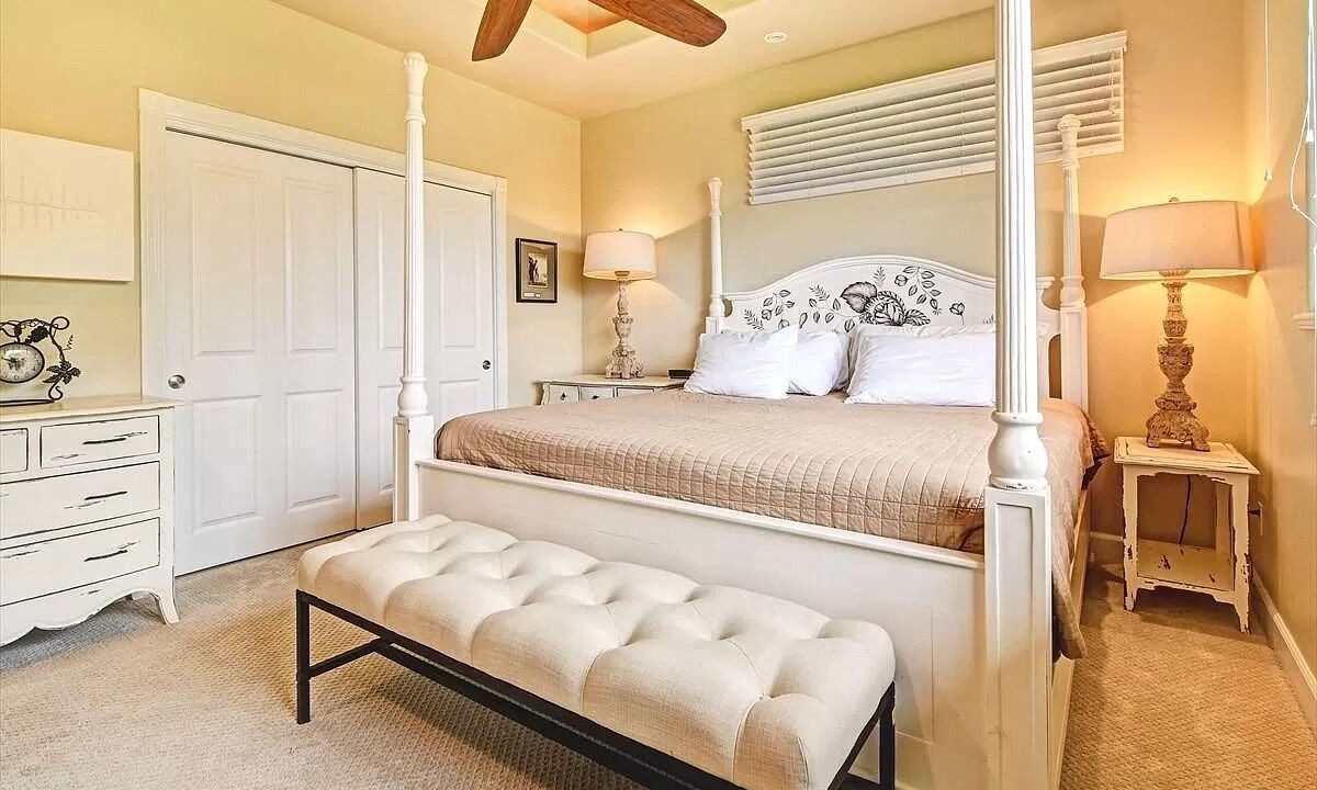 Photo of Bedroom in Kalaoa