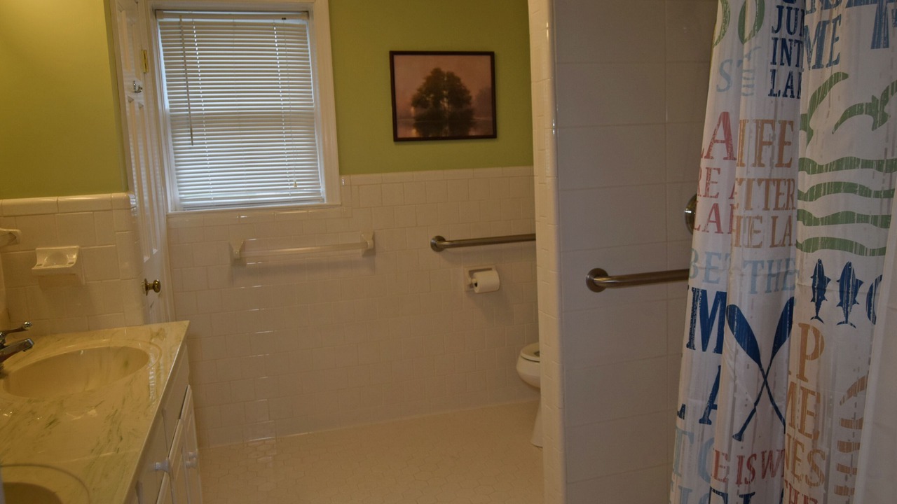 Photo of Bathroom in Henrico