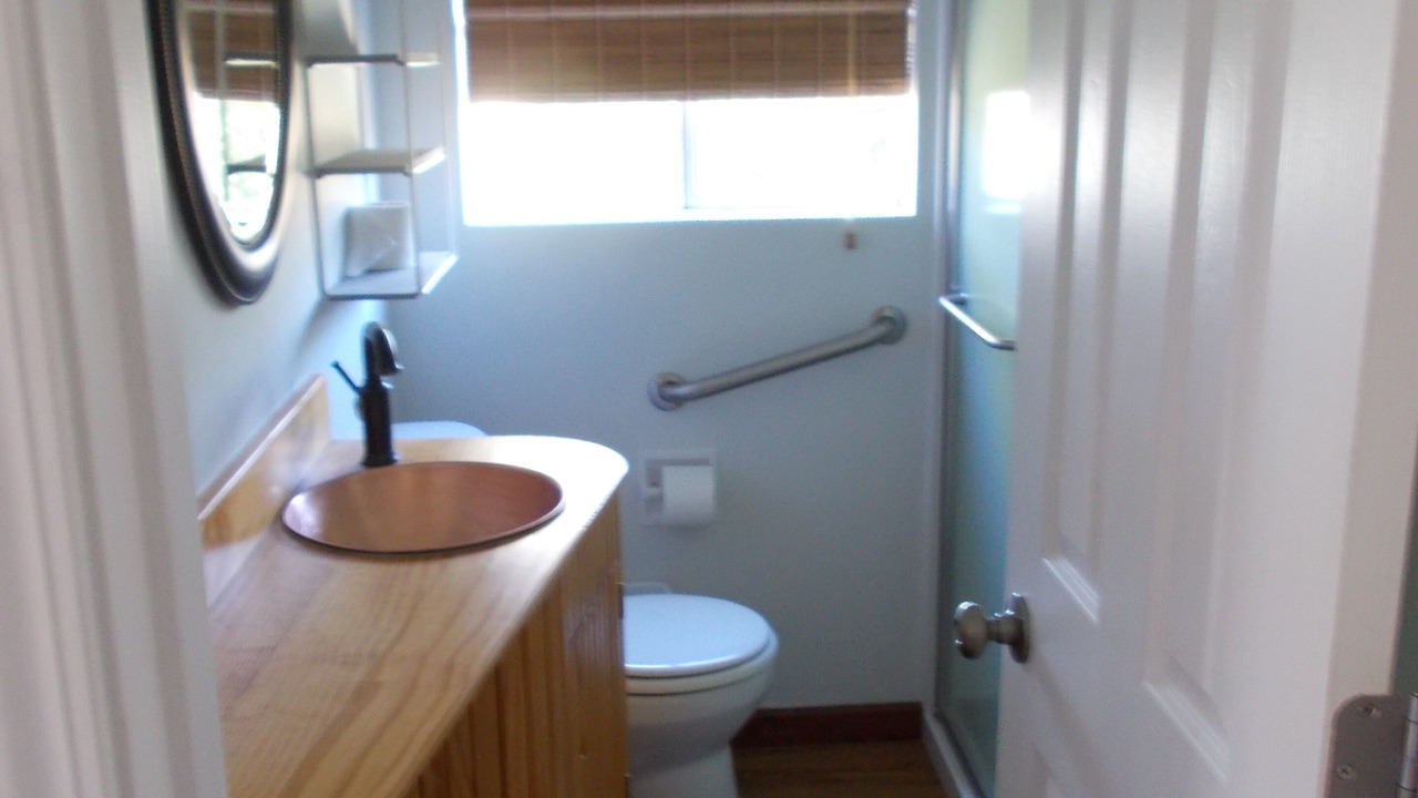 Photo of Bathroom in Ocracoke
