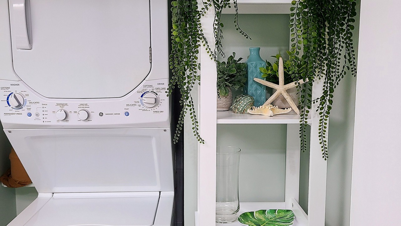 Photo of Bathroom in McCully - Moiliili