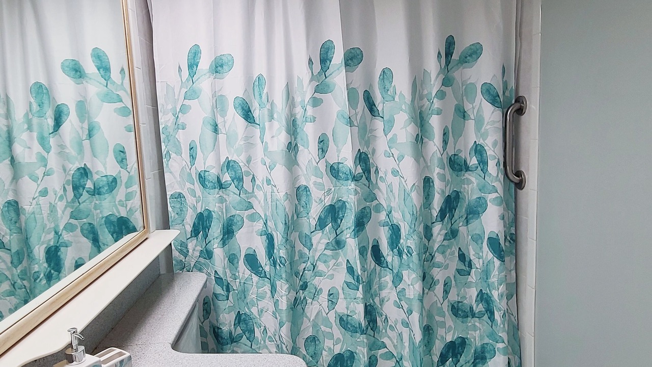 Photo of Bathroom in McCully - Moiliili