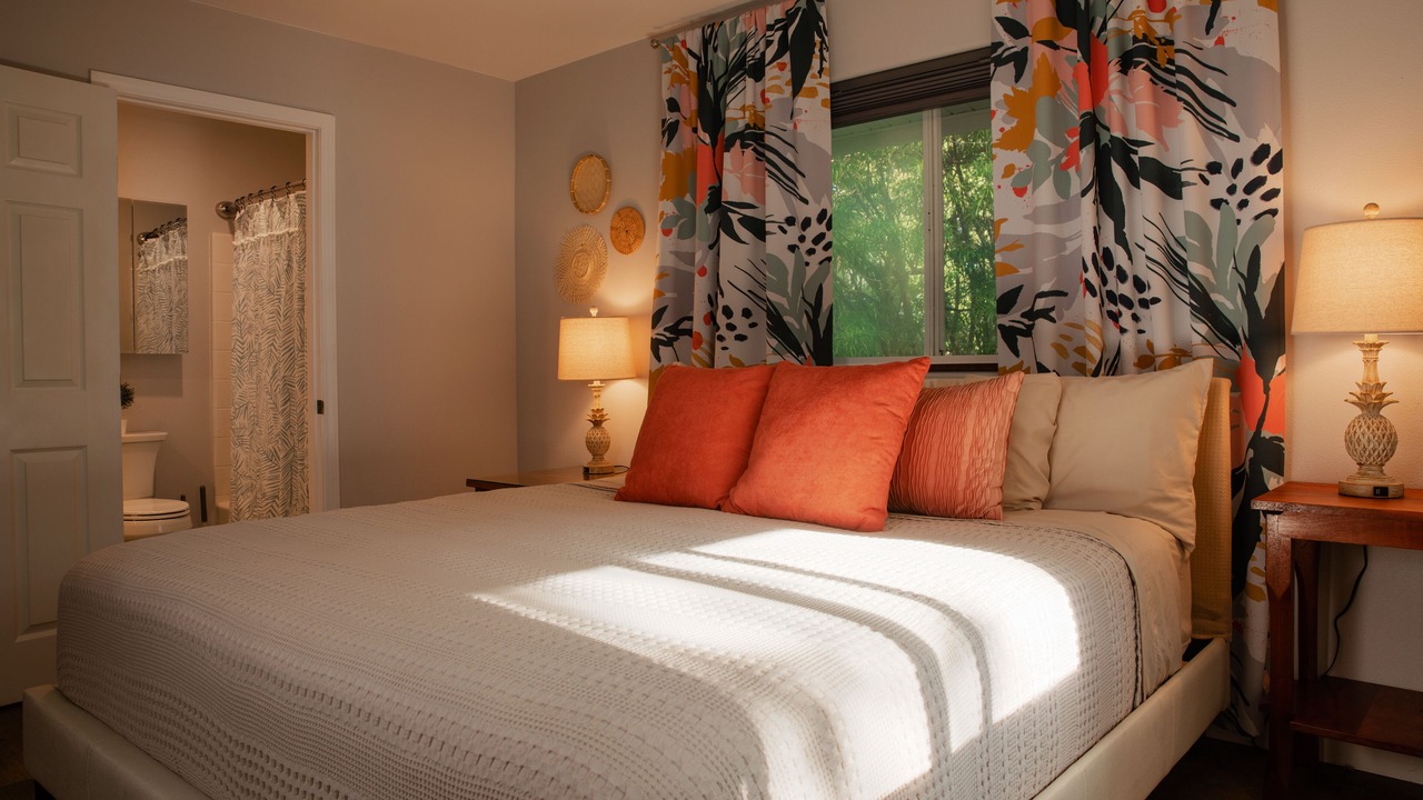 Photo of Bedroom in Kalaoa