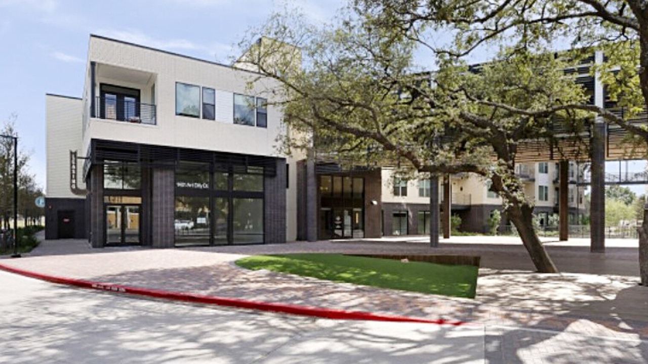 Photo of Outdoor in East Cesar Chavez