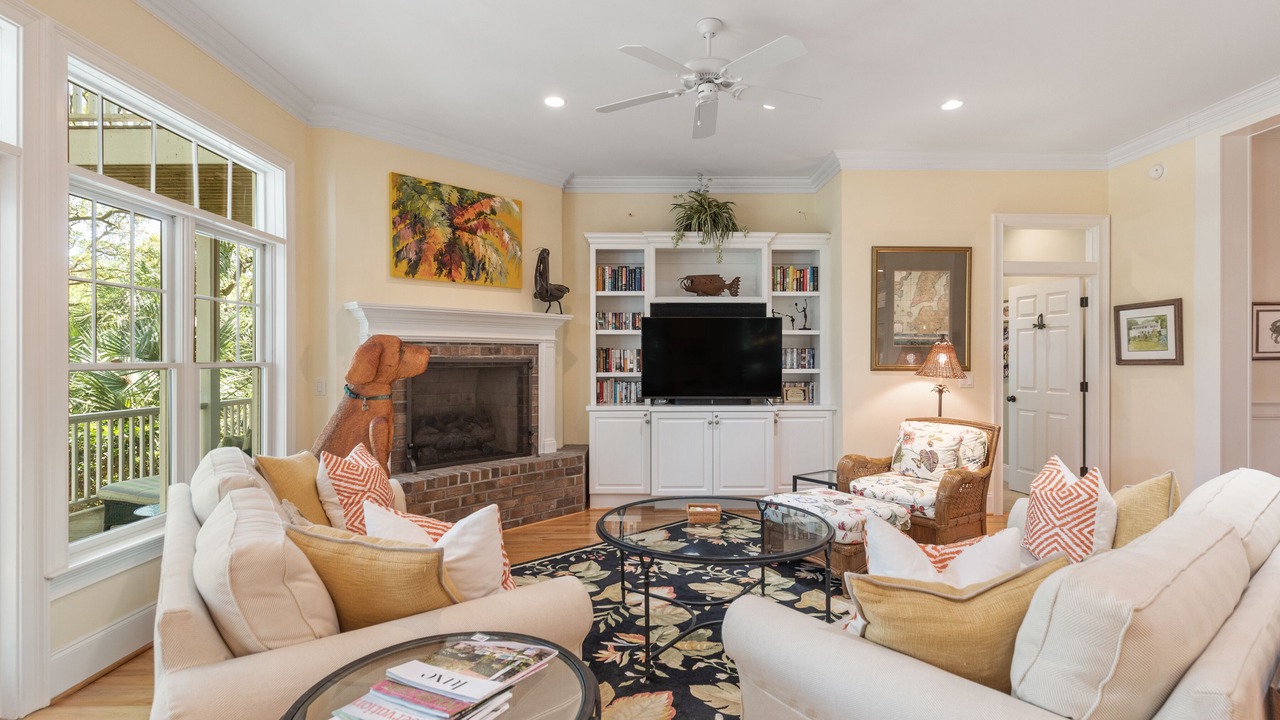 Photo of Livingroom in West Beach