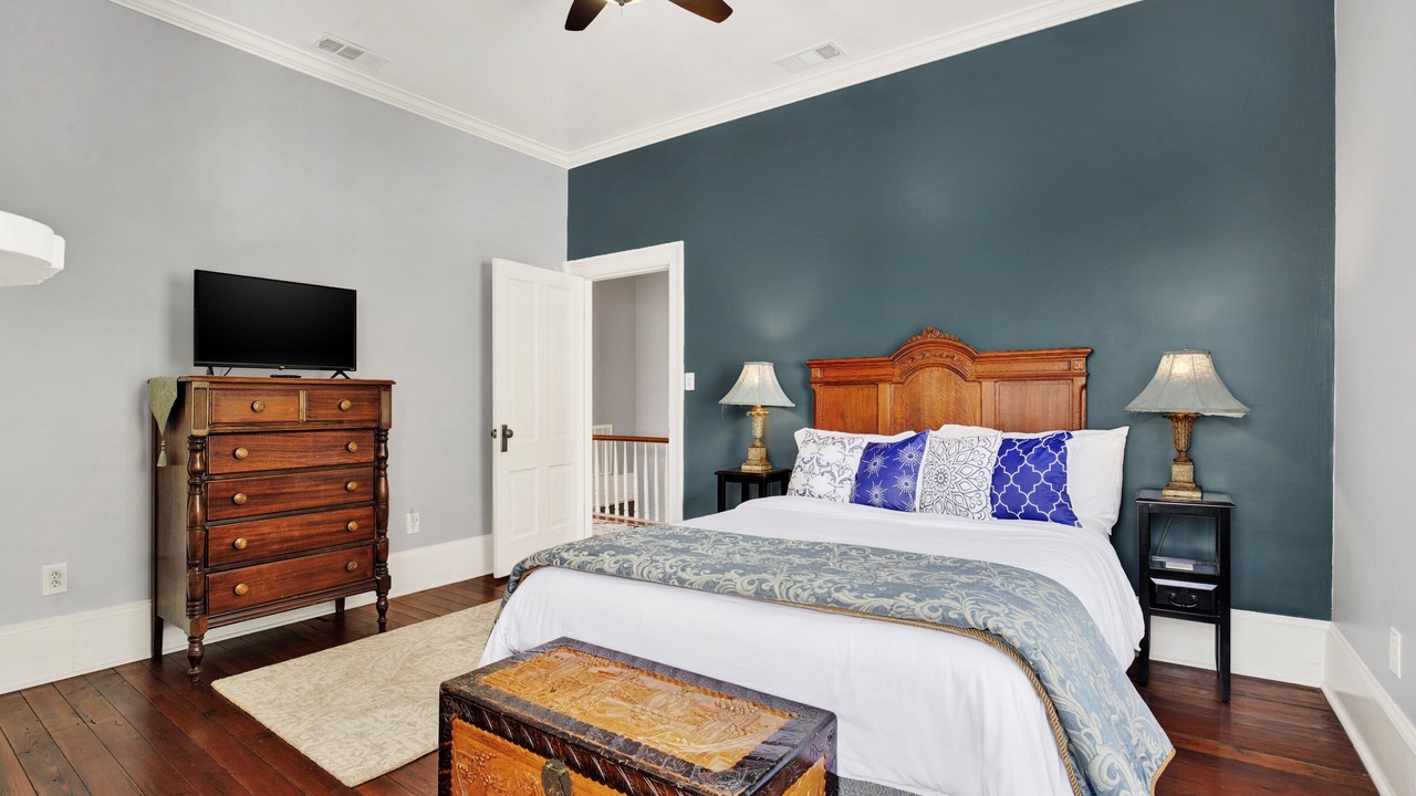 Photo of Bedroom in Savannah Victorian District
