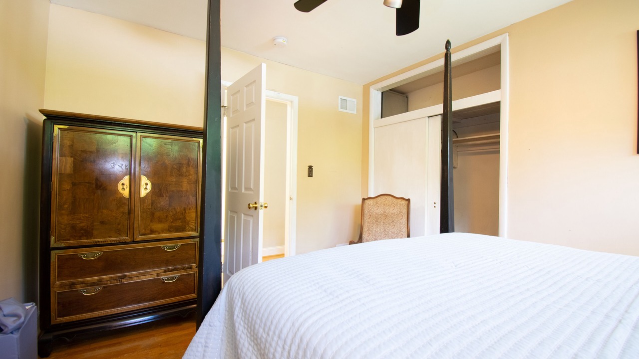 Photo of Bedroom in Simpsonville