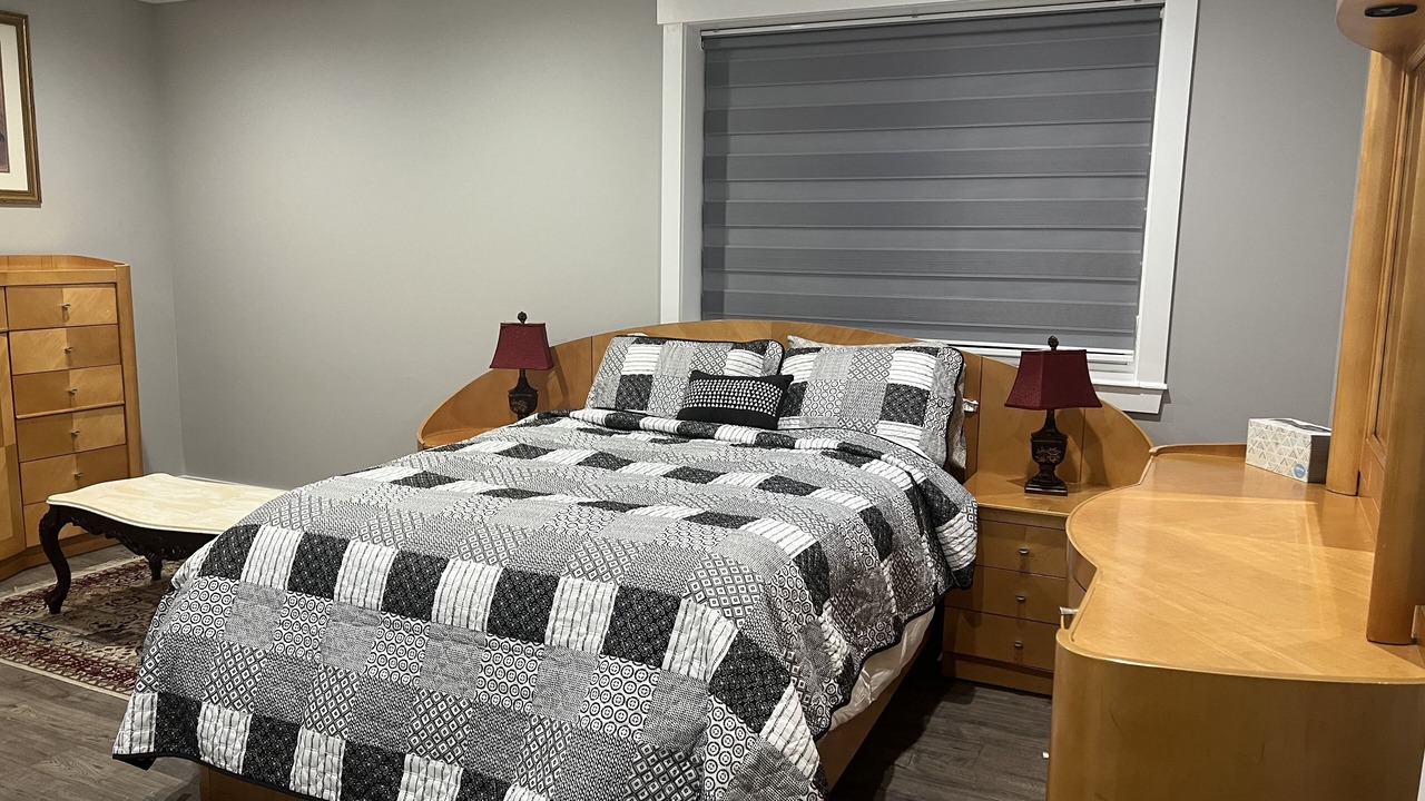 Photo of Bedroom in Groveton