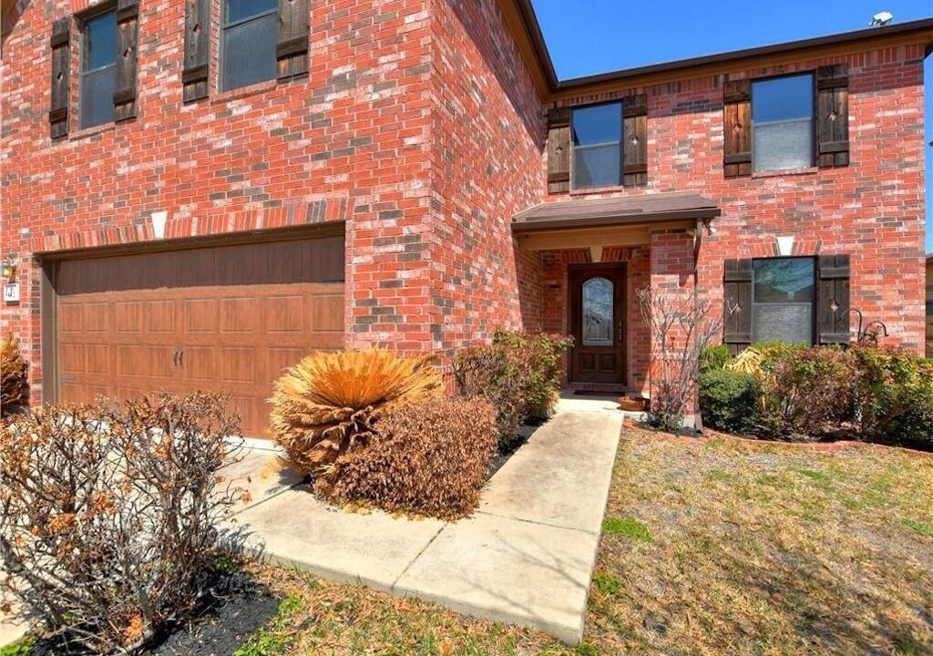 Photo of Outdoor in McNeil