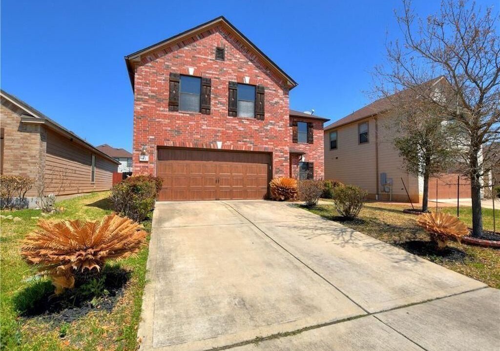 Photo of Outdoor in McNeil