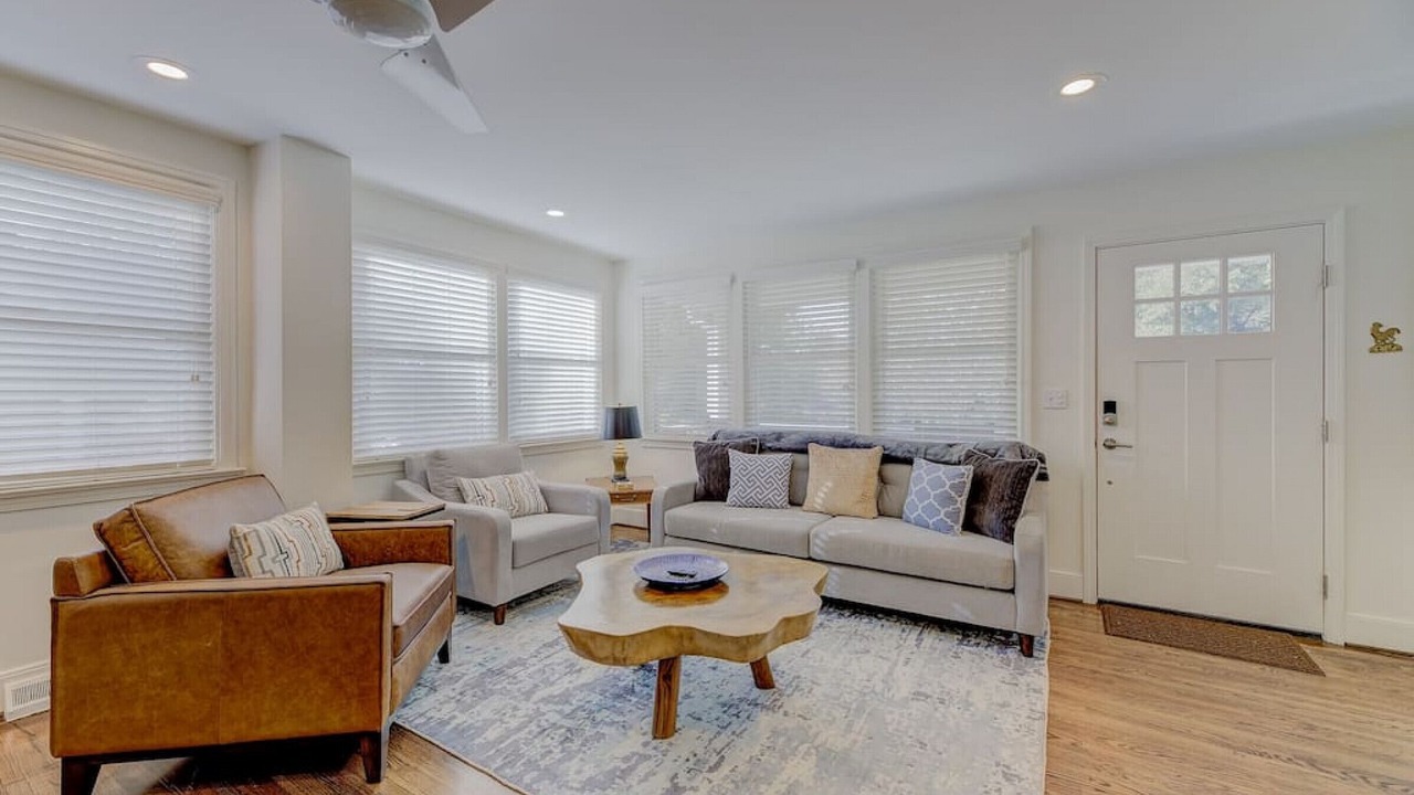 Photo of Livingroom in Rosewood