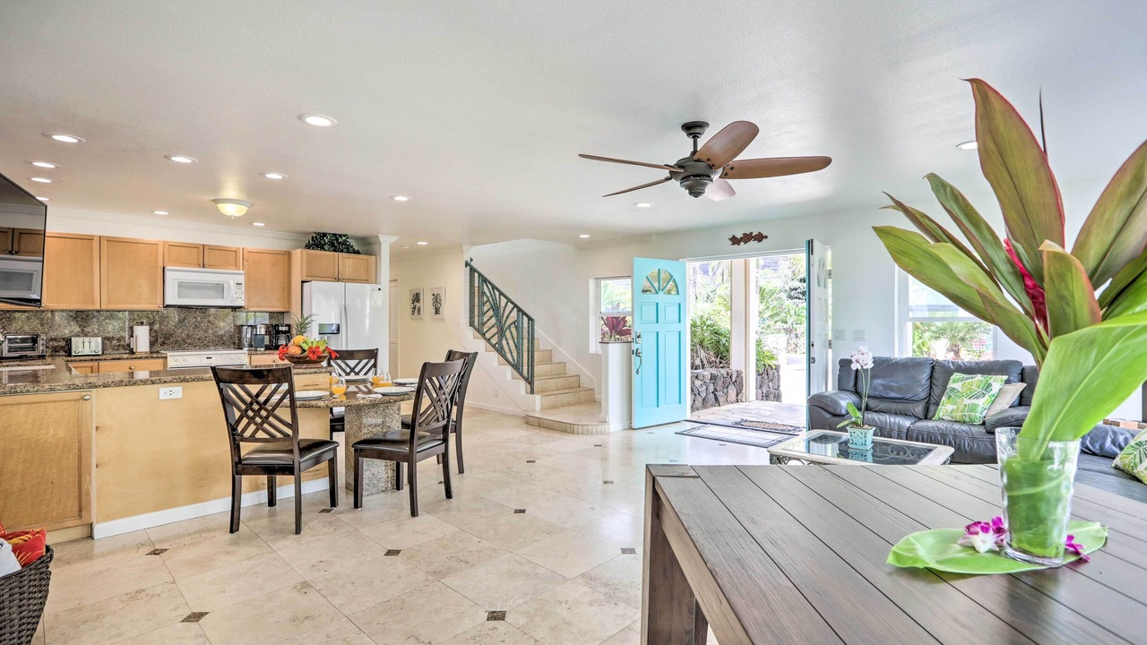 Photo of Livingroom in Makaha