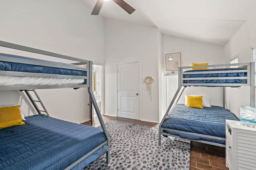 Photo of Bedroom in Briarcliff