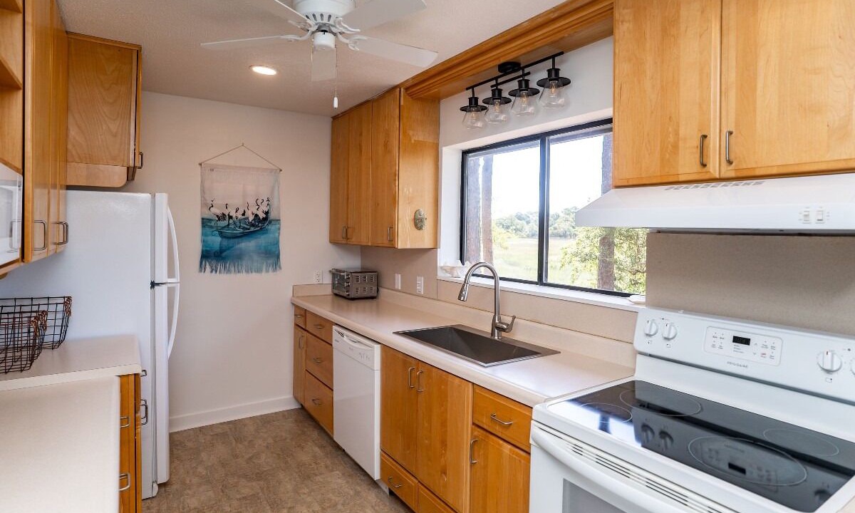Photo of Kitchen in Saint Helena Island