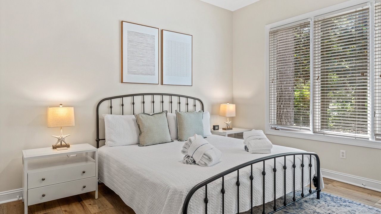 Photo of Bedroom in Heritage Woods
