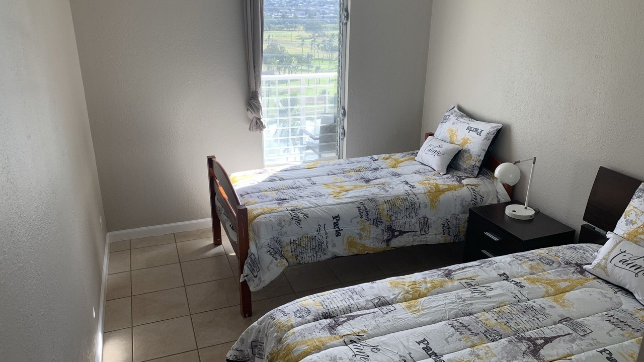 Photo of Bedroom in Diamond Head - Kapahulu - St. Louis