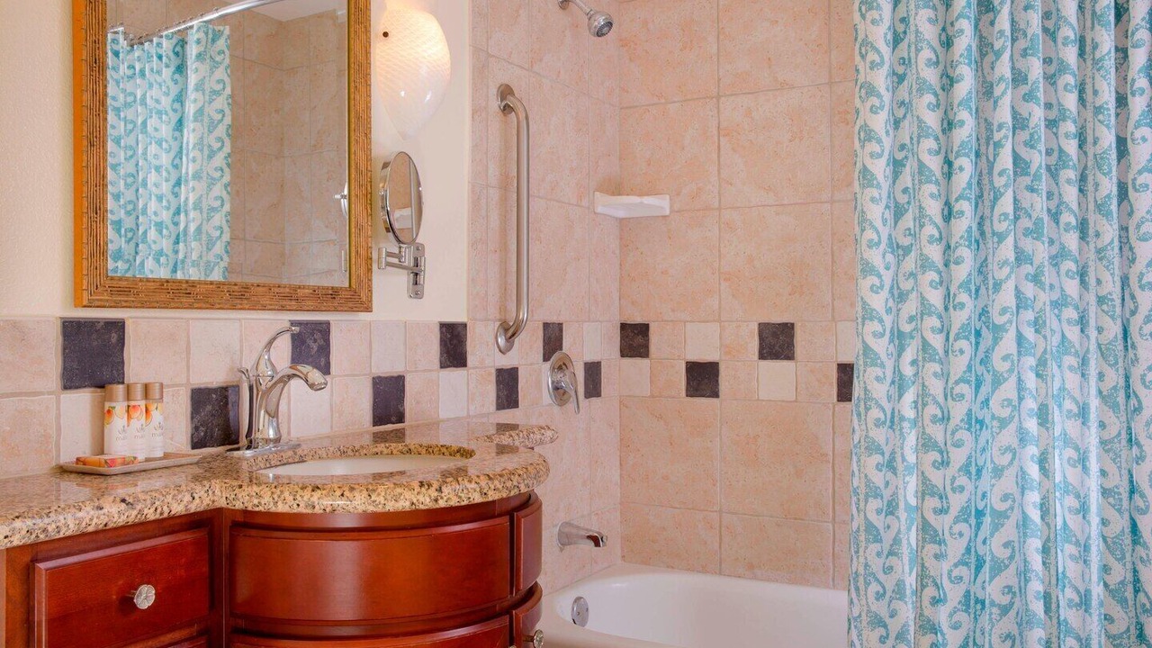 Photo of Bathroom in Ko Olina