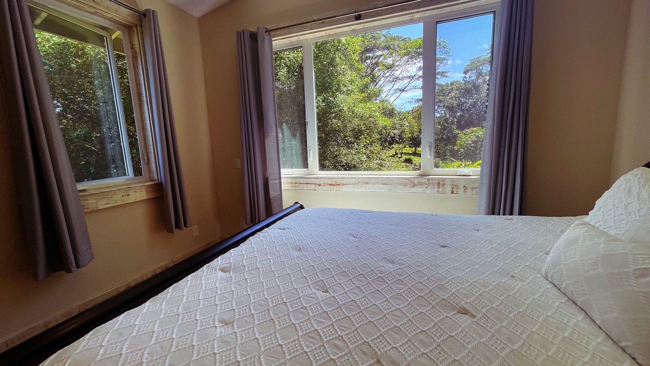 Photo of Bedroom in Pauwela