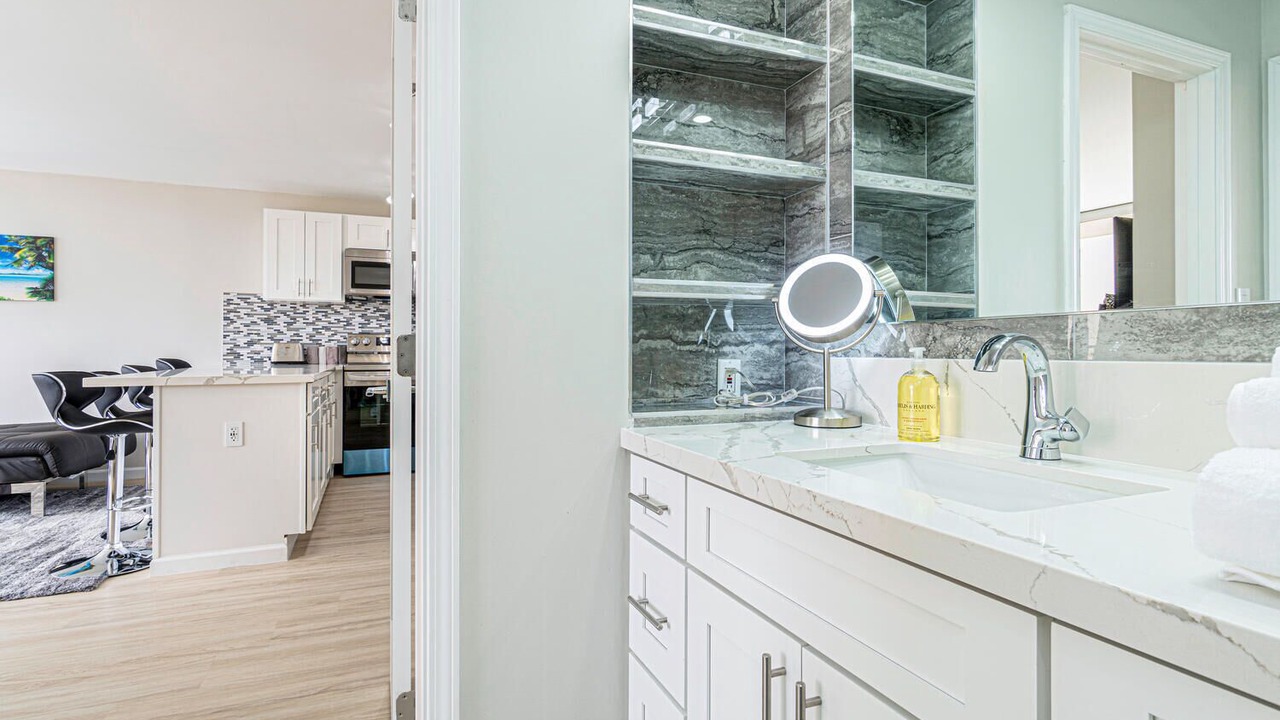 Photo of Bedroom in Waikiki