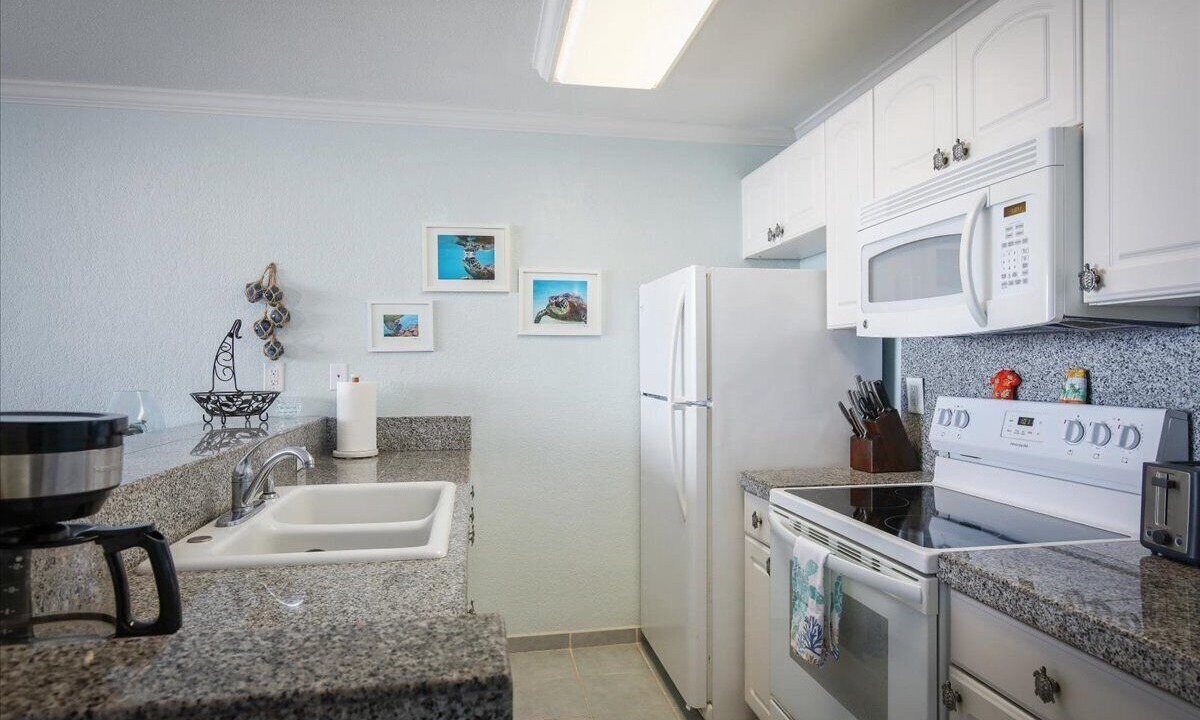 Photo of Kitchen in Historic Kailua Village