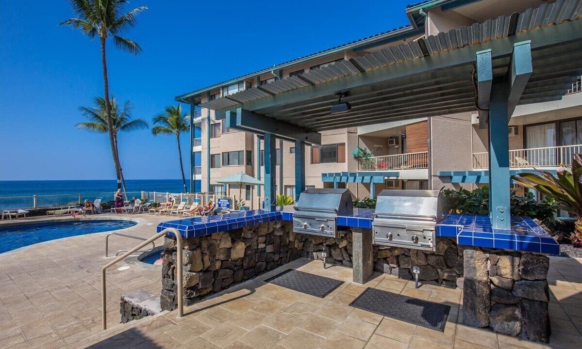 Photo of Patio Balcony in Historic Kailua Village
