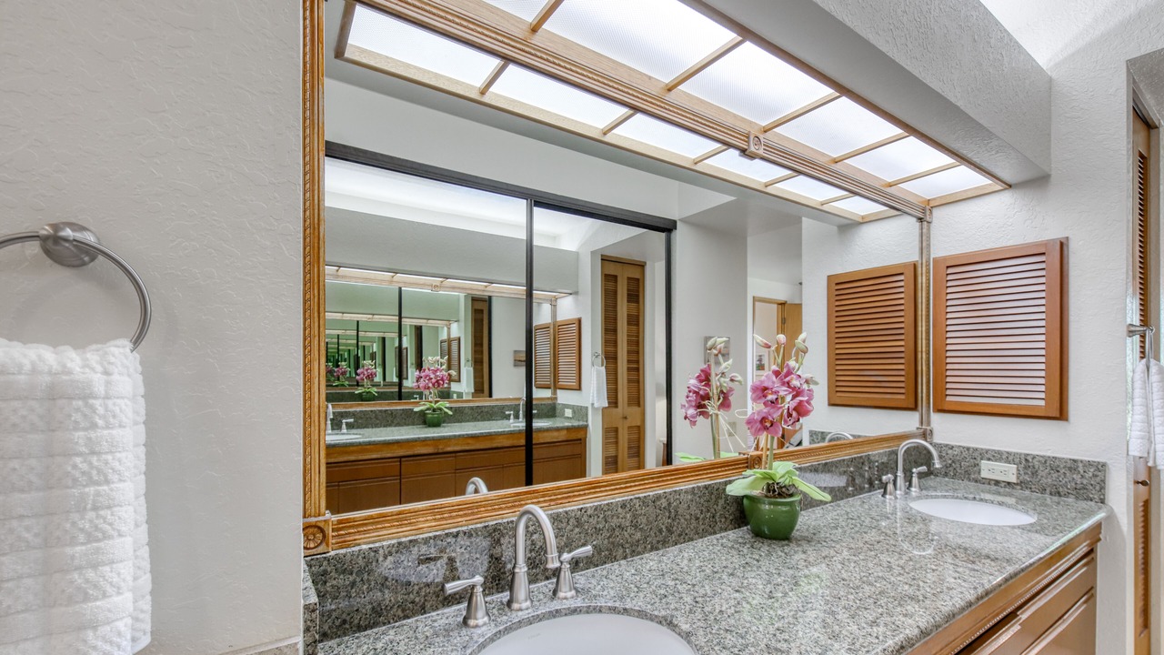 Photo of Bathroom in Waikoloa