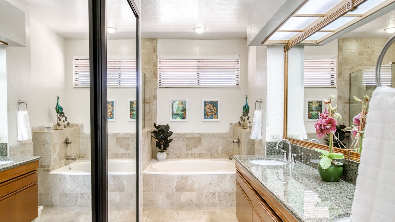 Photo of Bathroom in Waikoloa