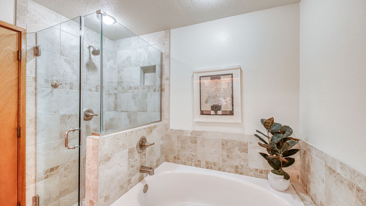 Photo of Bathroom in Waikoloa