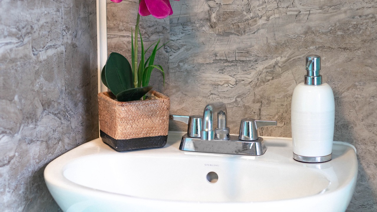 Photo of Bathroom in Discovery Harbour