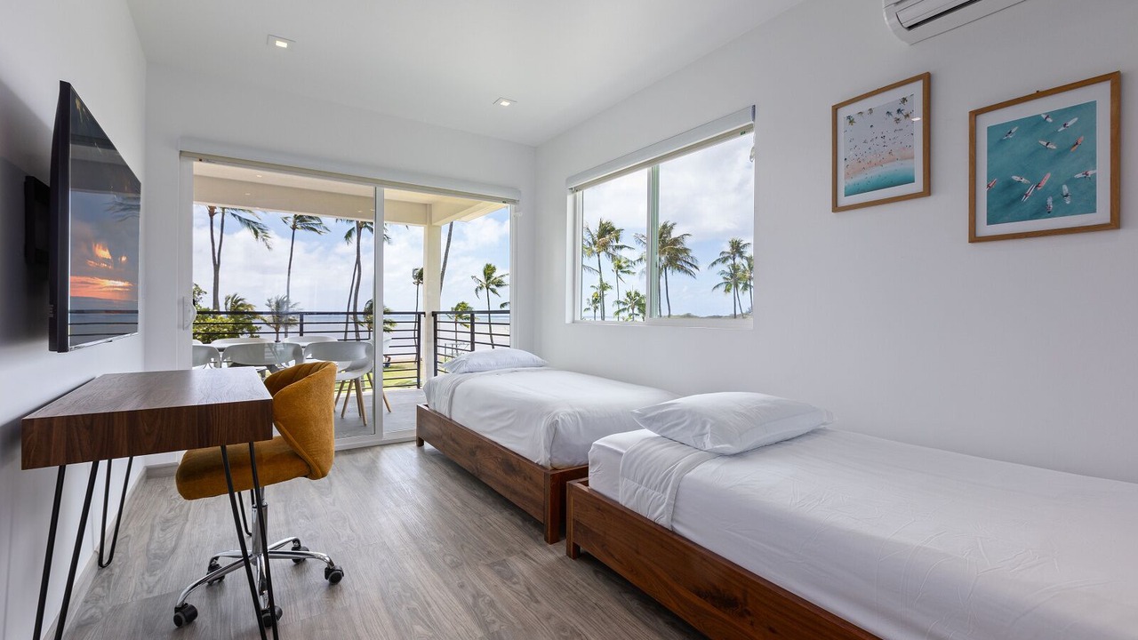 Photo of Bedroom in Portlock