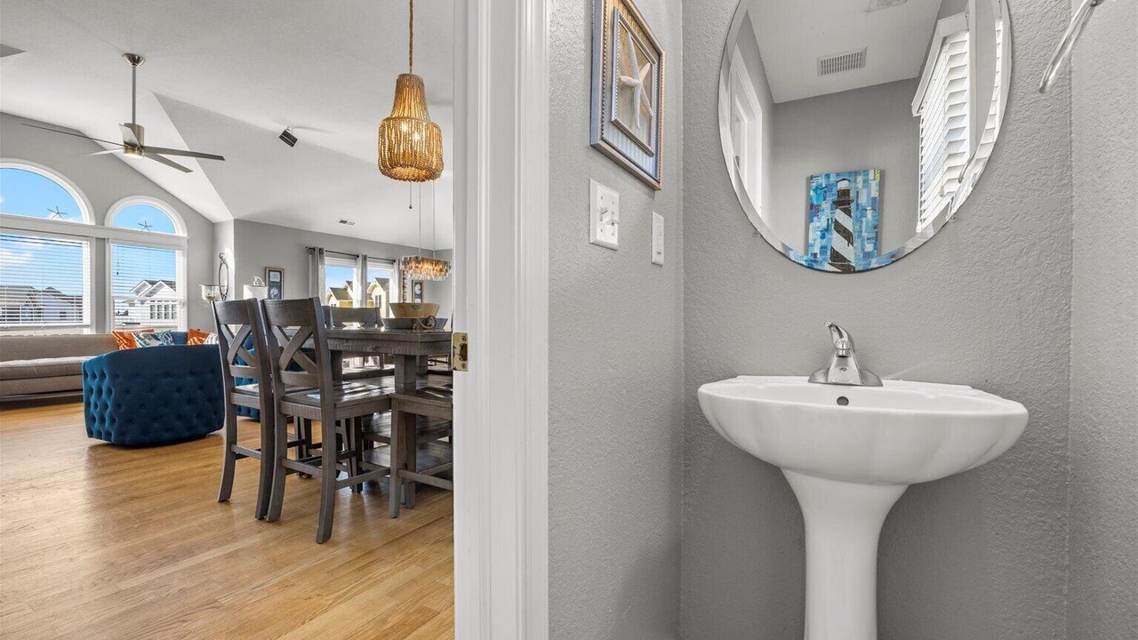 Photo of Bedroom in Ocean Hill