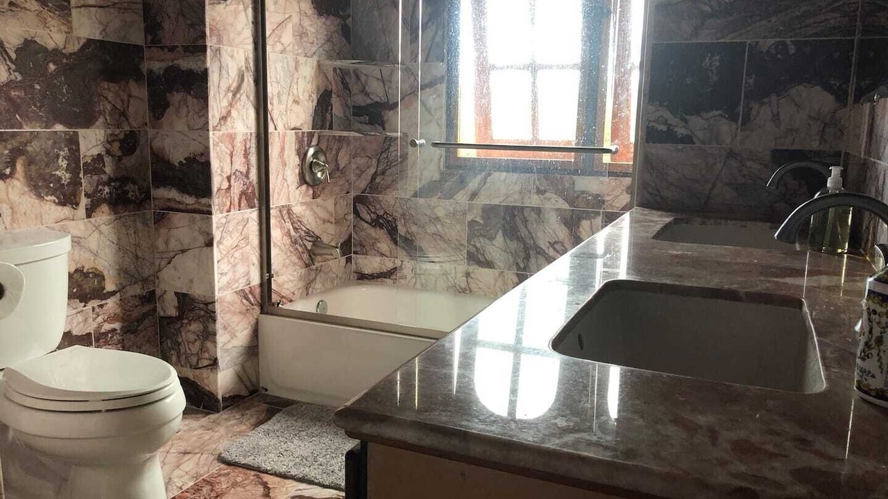 Photo of Bathroom in Kapoho